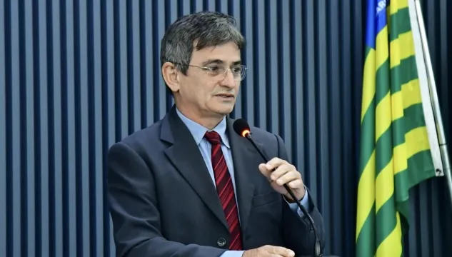 Vereador Edvaldo Araújo reivindica a recuperação de estradas rurais de Floriano