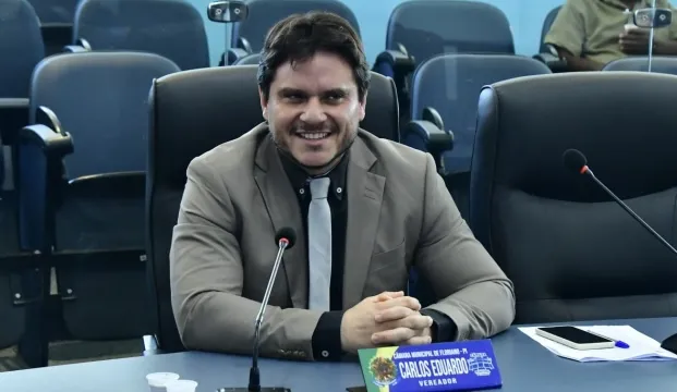 Vereador Carlos Eduardo cobra a criação de uma agência reguladora em Floriano