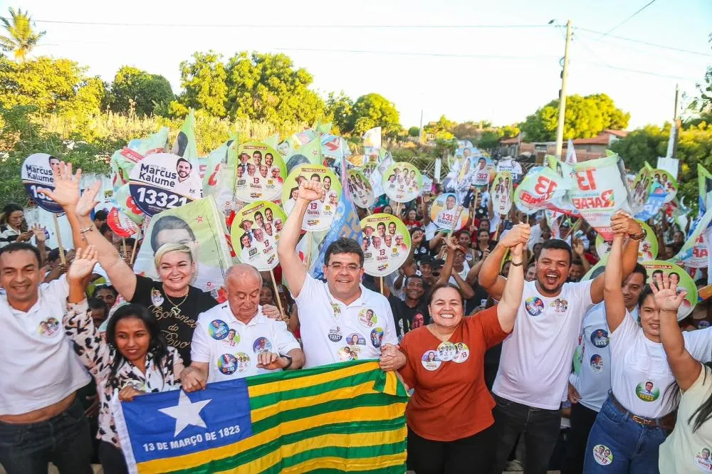 Em Arraial, Rafael reforça compromisso de governar para todos e destaca apoio do Time do Povo